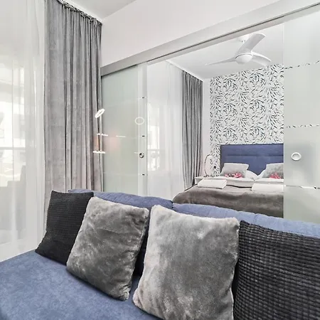 Modern Kościuszki By Renters *