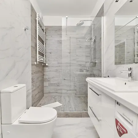 Modern Kościuszki By Renters *