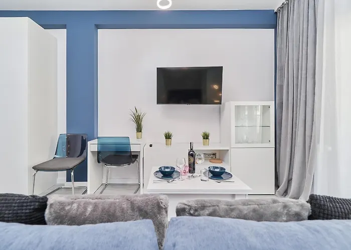 Modern Kosciuszki With Free Garage By Renters * Breslavia