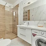 Modern Kosciuszki With Free Garage By Renters