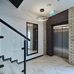 Modern Kosciuszki With Free Garage By Renters * Breslau