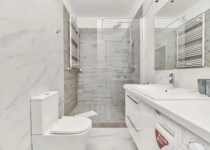 Modern Kosciuszki With Free Garage By Renters *